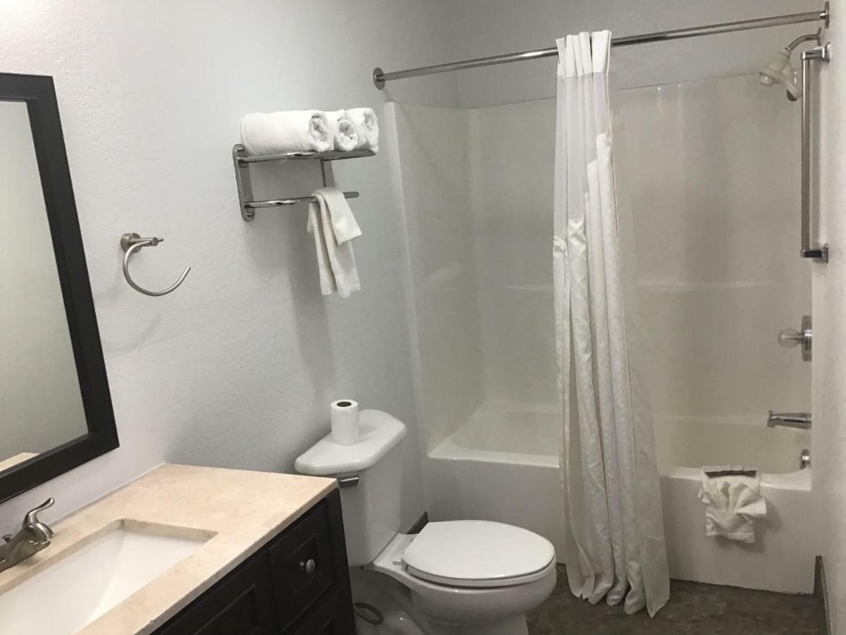 Budget Inn & Suites Oklahoma City Bagian luar foto