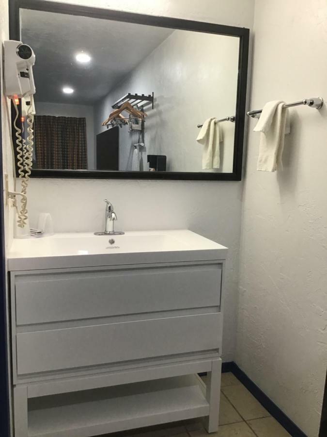 Budget Inn & Suites Oklahoma City Bagian luar foto