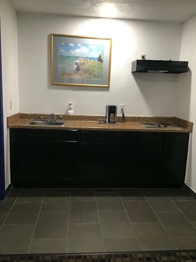 Budget Inn & Suites Oklahoma City Bagian luar foto