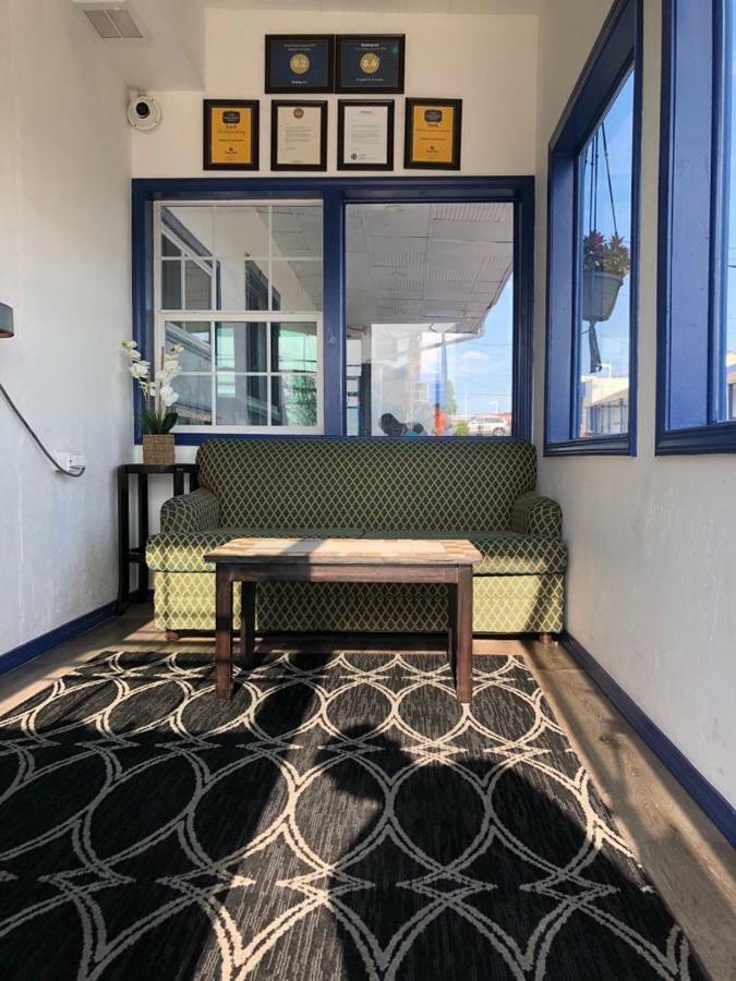 Budget Inn & Suites Oklahoma City Bagian luar foto